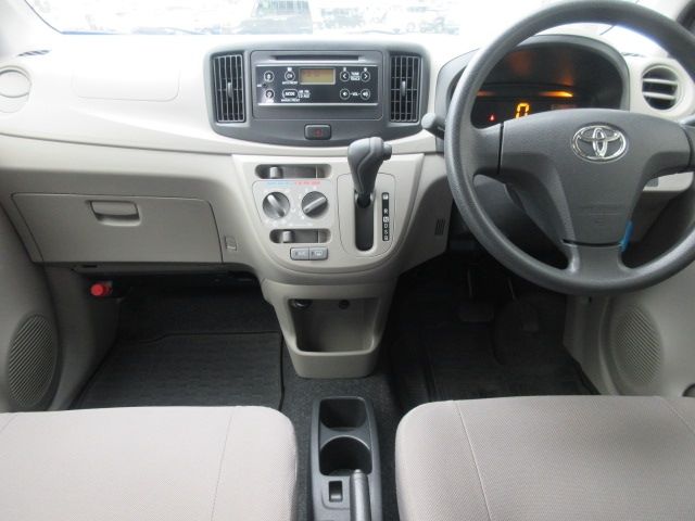 Toyota PIXIS EPOCH 2014-03 3993-6