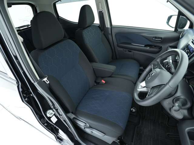 Mitsubishi EK X 2021-12 25420-5