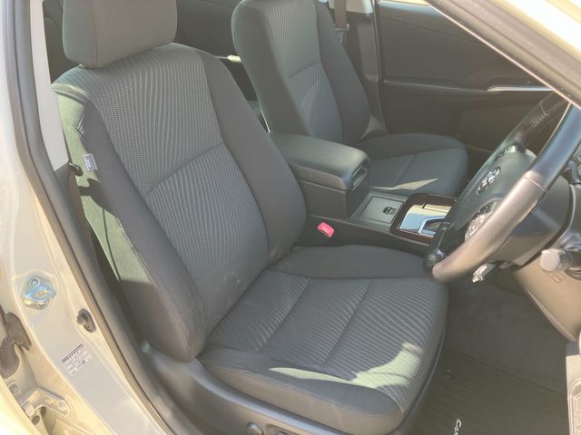 Toyota CAMRY HYBRID 2016-08 25214-9