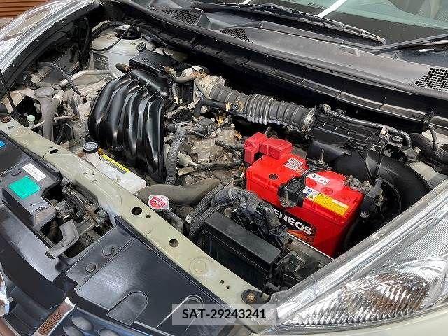 Nissan JUKE 2011-07 338907-17