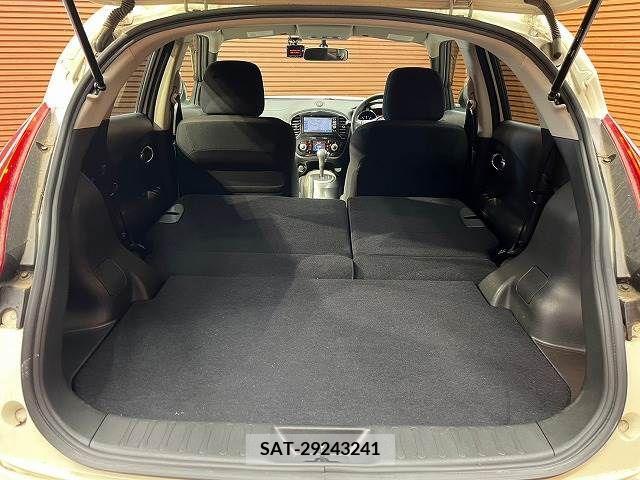 Nissan JUKE 2011-07 338907-12