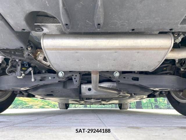 Toyota PRIUS 2018-10 222583-18