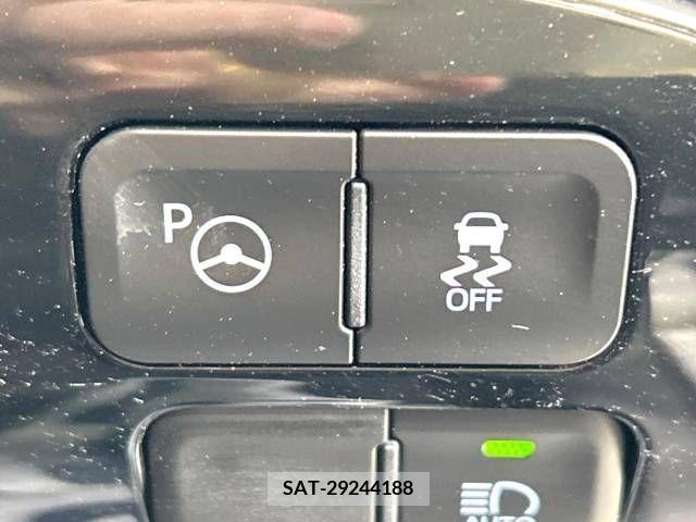 Toyota PRIUS 2018-10 222583-6