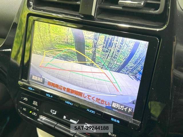 Toyota PRIUS 2018-10 222583-4
