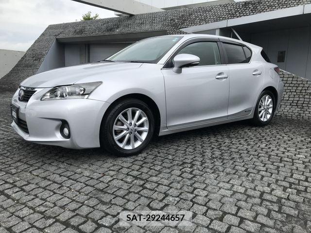 Lexus CT 2011-11 387793-1
