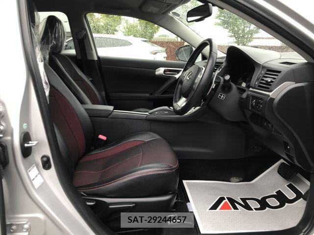 Lexus CT 2011-11 387793-7