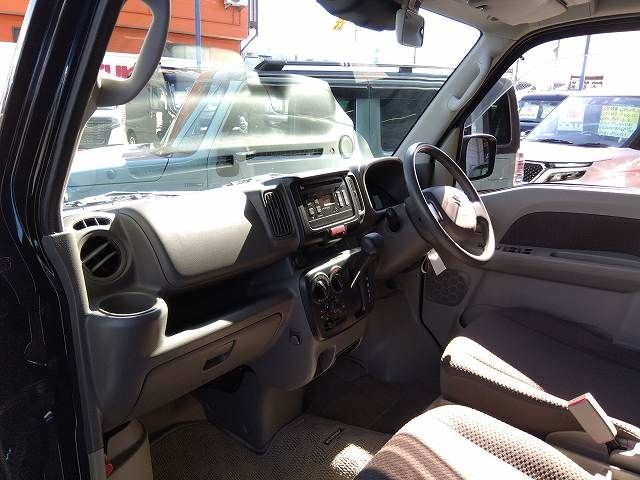 Suzuki EVERY 2020-11 21208-16
