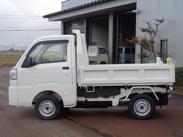 Daihatsu HIJET TRUCK 2023-11 196467-5
