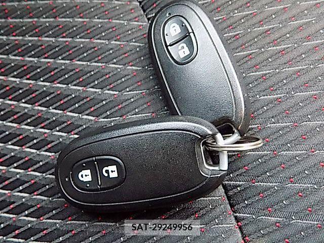 Suzuki WAGON R 2014-01 370892-16