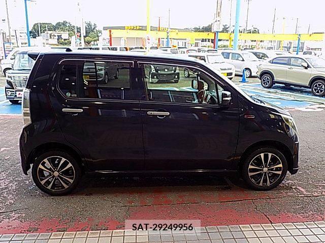 Suzuki WAGON R 2014-01 370892-14