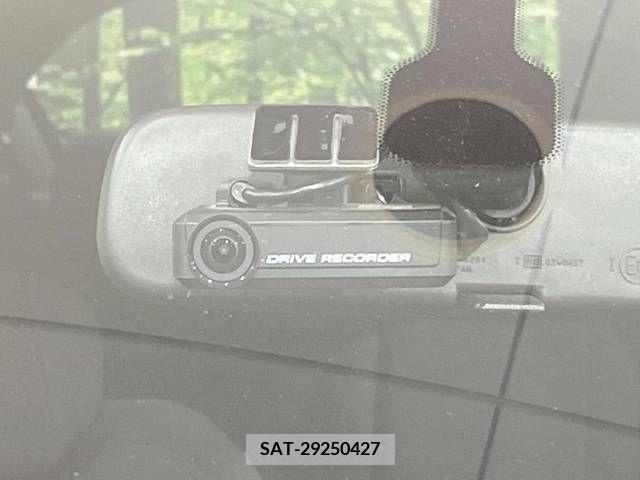 Nissan JUKE 2013-10 246214-5