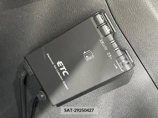 Nissan JUKE 2013-10 246214-4