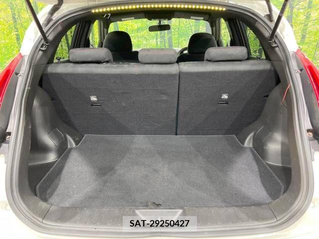 Nissan JUKE 2013-10 246214-10