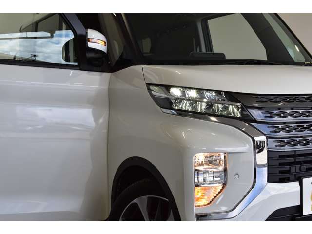 Mitsubishi EK X SPACE 2022-04 15726-17