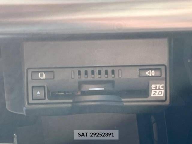 Lexus CT 2018-09 275139-4