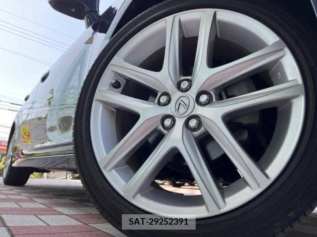 Lexus CT 2018-09 275139-11