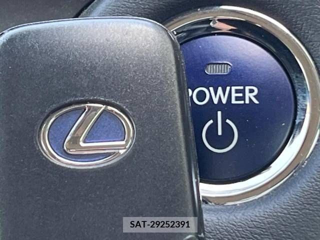 Lexus CT 2018-09 275139-7
