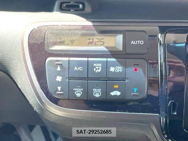 Honda N BOX CUSTOM 2016-05 365012-6