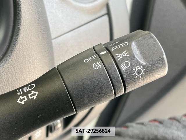 Nissan MARCH 2014-09 363173-11