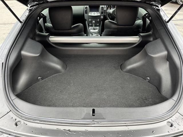 Nissan FAIRLADY Z 2013-09 28513-21