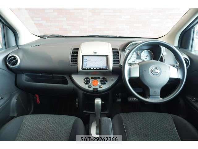 Nissan NOTE 2012-05 302280-5