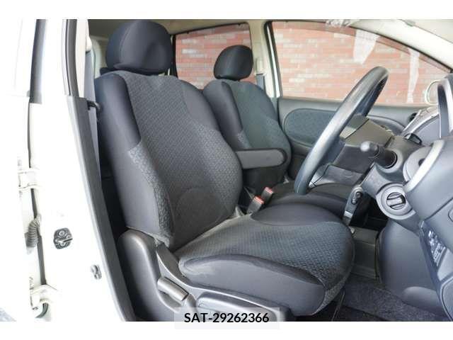 Nissan NOTE 2012-05 302280-6