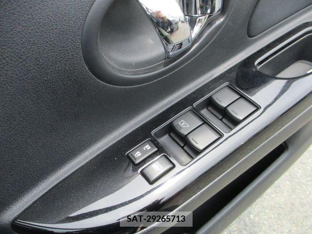 Nissan MARCH 2015-09 276243-13