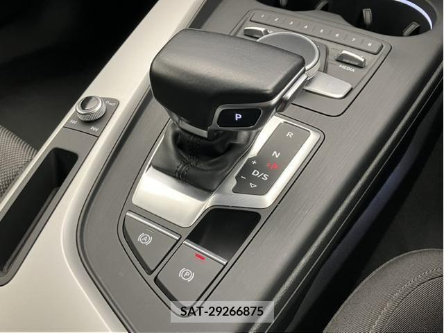 Audi A4 2016-06 211953-10