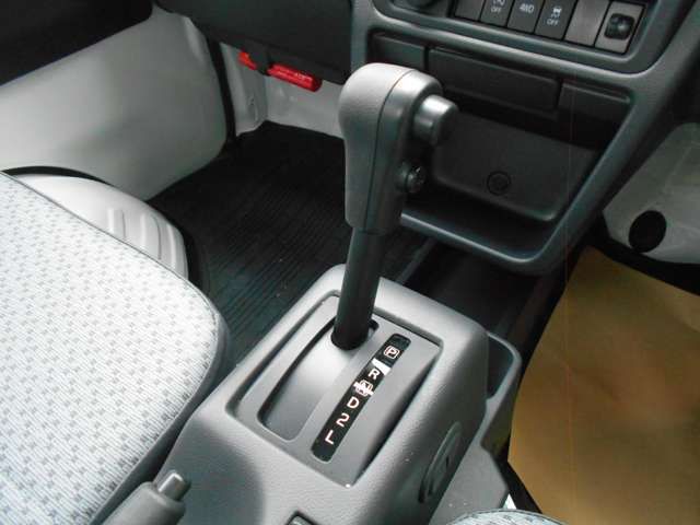 Nissan CLIPPER 2023-02 3771-11