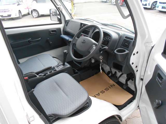 Nissan CLIPPER 2023-02 3771-6