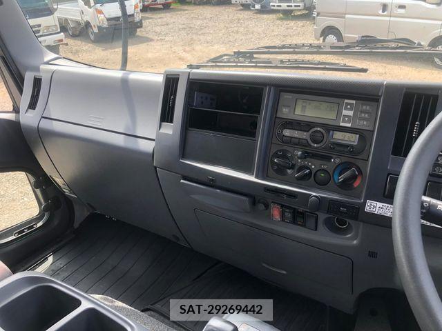 Isuzu FORWARD 2017-04 346032-18