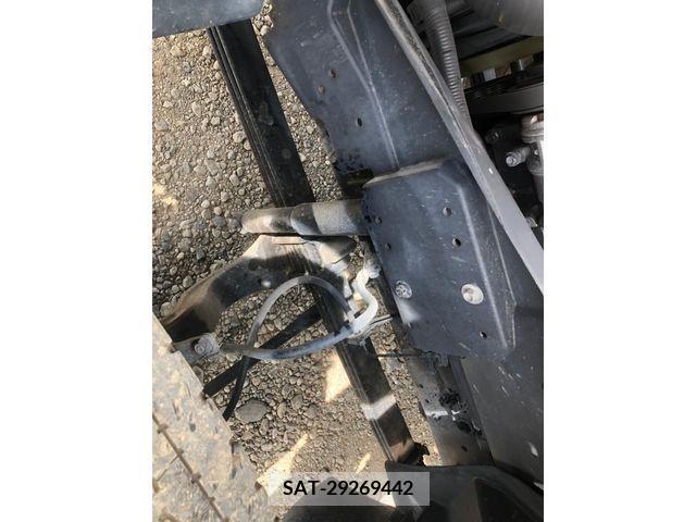 Isuzu FORWARD 2017-04 346032-26