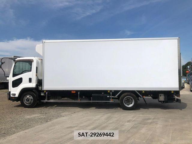 Isuzu FORWARD 2017-04 346032-2