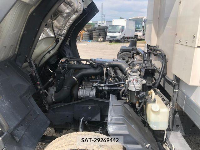 Isuzu FORWARD 2017-04 346032-24