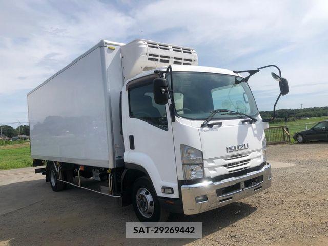 Isuzu FORWARD 2017-04 346032-1