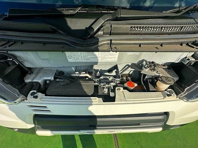 Daihatsu HIJET CARGO 2021-09 12484-27