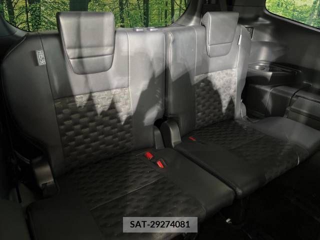 Toyota VOXY HYBRID 2023-10 344490-9