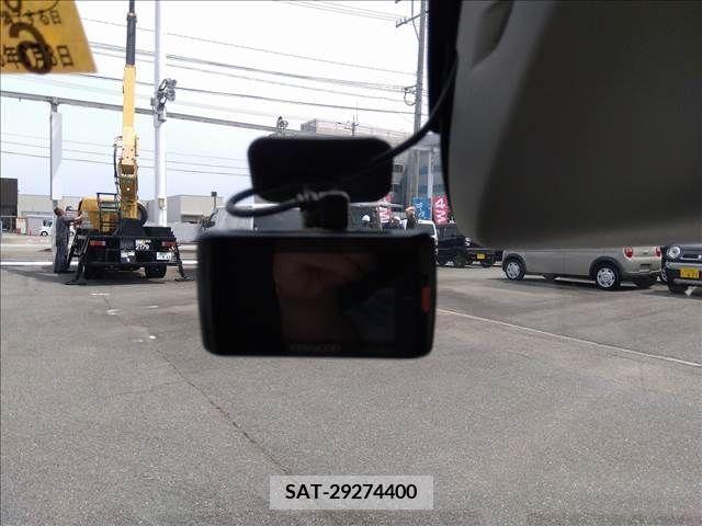 Mazda SCRUM VAN 2018-06 301844-11