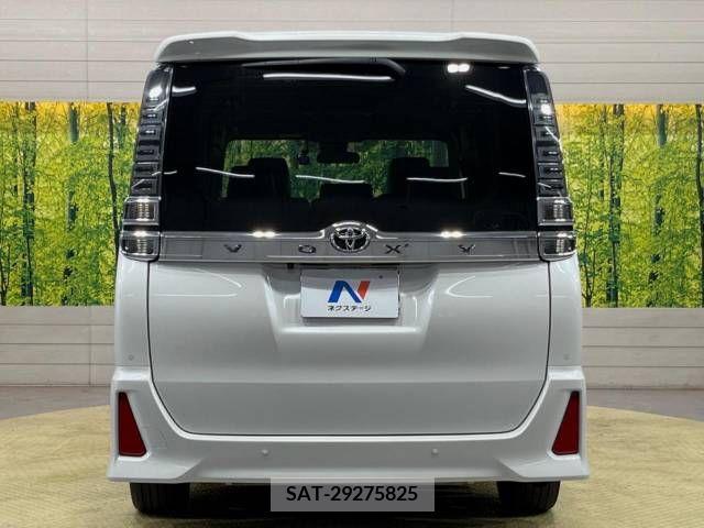 Toyota VOXY 2020-12 289189-14