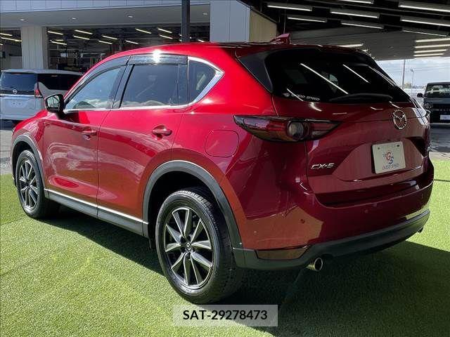 Mazda CX-5 2017-11 215108-15
