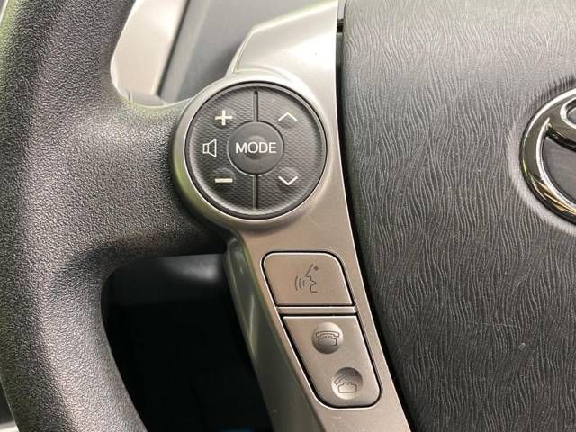 Toyota PRIUS ALPHA 2014-11 28456-6