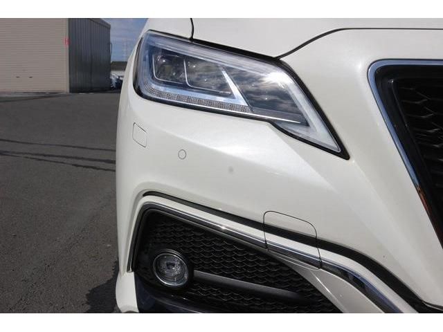 Toyota CROWN SEDAN 2019-12 23566-5