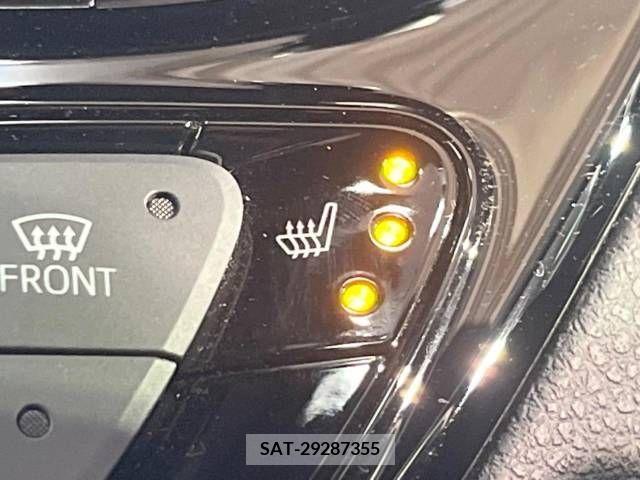Toyota C-HR 2021-04 264484-6