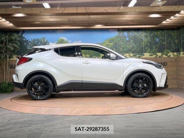 Toyota C-HR 2021-04 264484-17