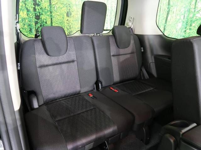 Nissan SERENA 2018-11 1238-13