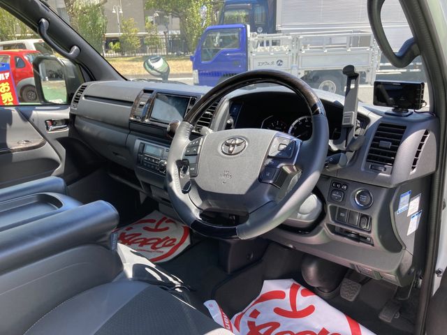 Toyota HIACE VAN 2021-07 19066-11