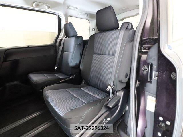 Toyota VOXY 2014-01 321384-6