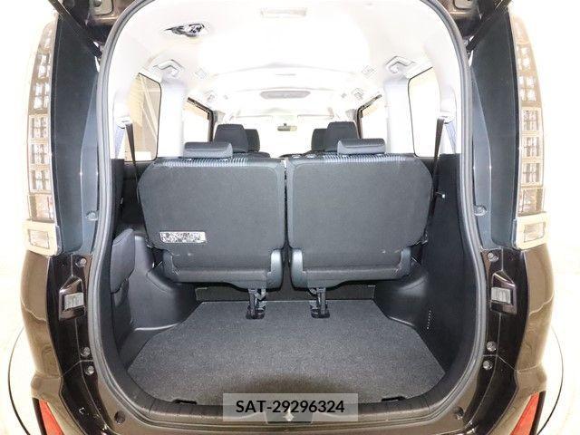 Toyota VOXY 2014-01 321384-8