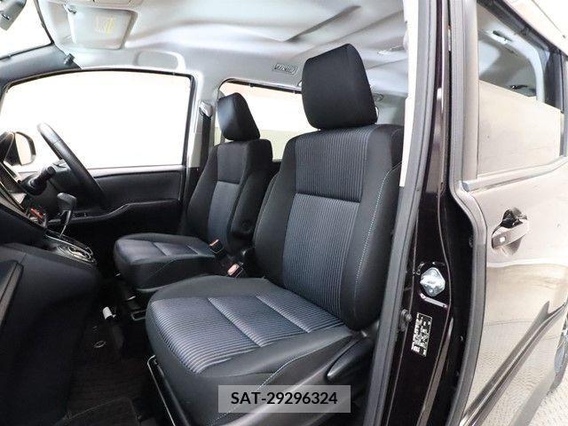 Toyota VOXY 2014-01 321384-5