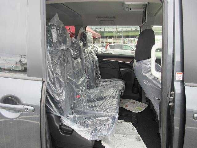 Mitsubishi DELICA D5 2023-01 5982-11